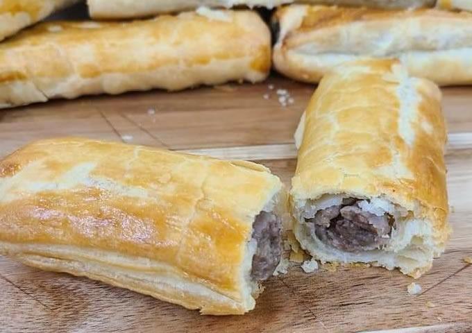 Camerons Sausage Rolls 4 Pack