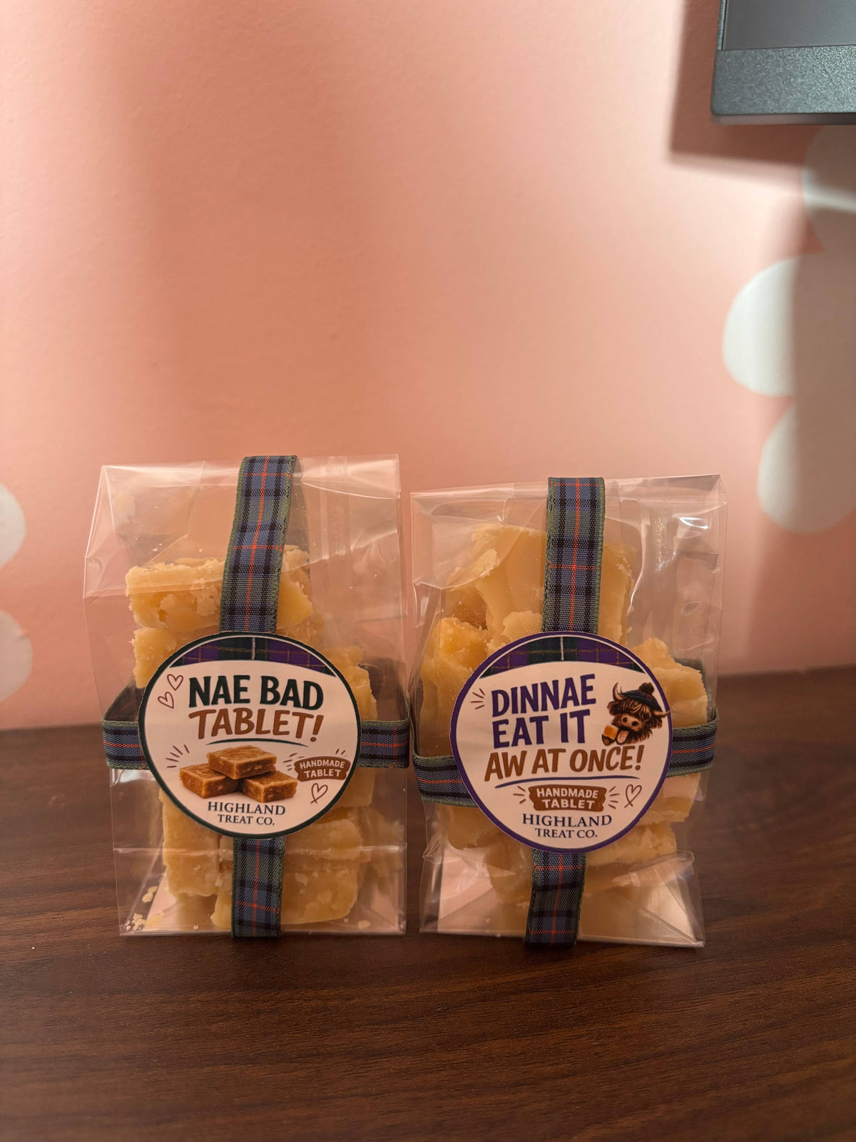 Highland Treat Co. Luxury Tartan Scottish Tablet 100g imported from the UK