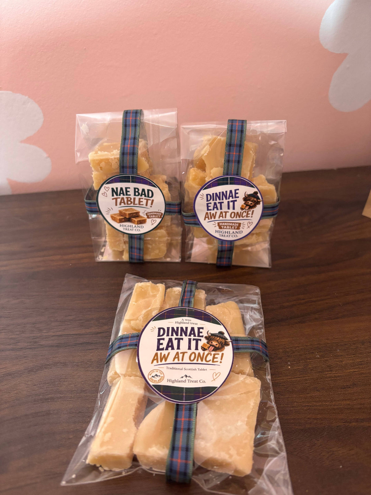Highland Treat Co. Luxury Tartan Scottish Tablet 100g imported from the UK