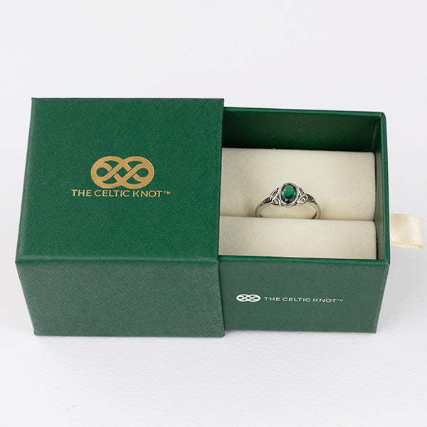 Celtic Magic™ Ring — 18K White Gold | Oval Emerald