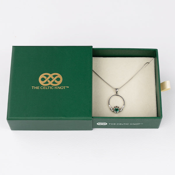 The Claddagh™ Pendant — 18K White Gold | Emerald Heart