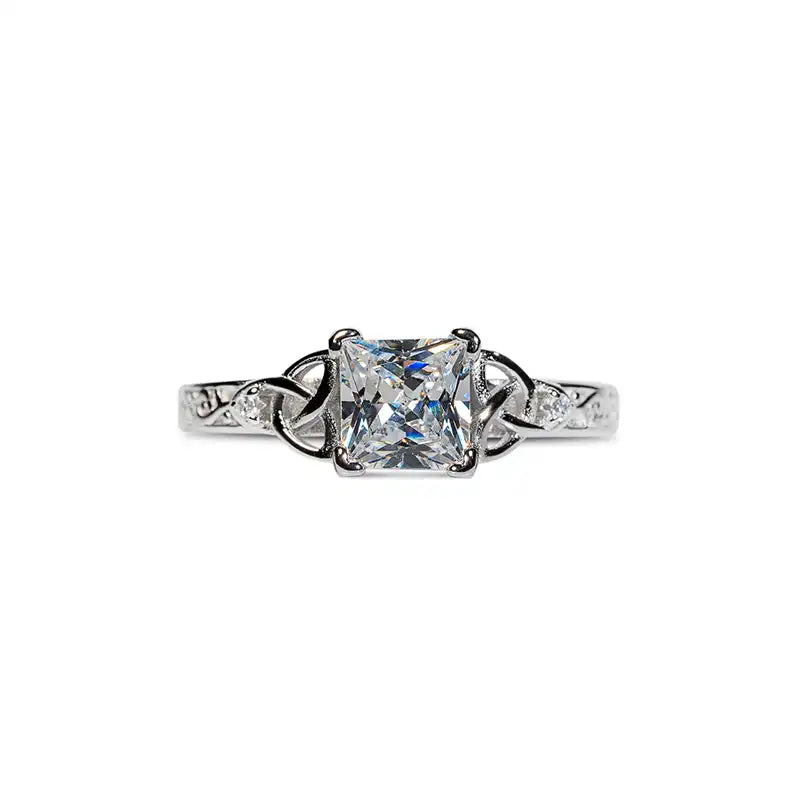 Trinity Knot™ Ring — 18K White Gold | Diamond