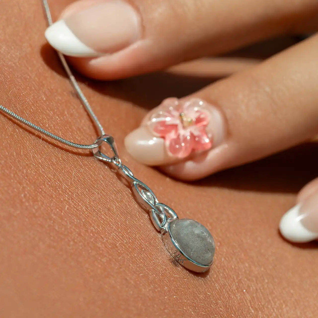 Celtic Mother™ Pendant — 18K White Gold | Moonstone