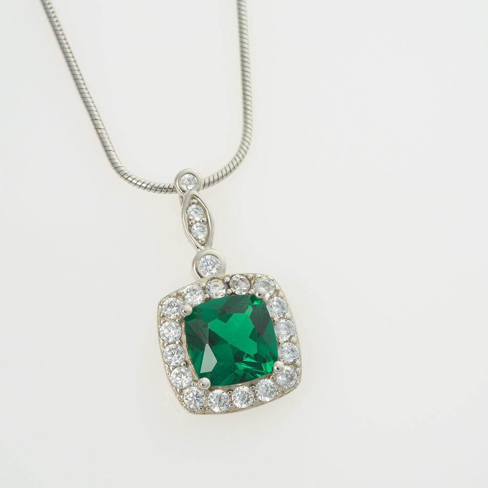 Enchanted Emerald™ Pendant — 18K White Gold | Diamond Accent