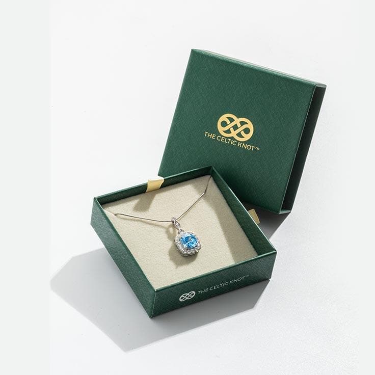 Winter Diamond™ Pendant — 18K White Gold | Cushion Blue Topaz