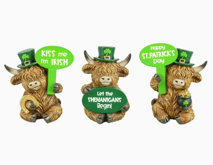 Shamrock St. Patrick's Top Hat Highland Cows