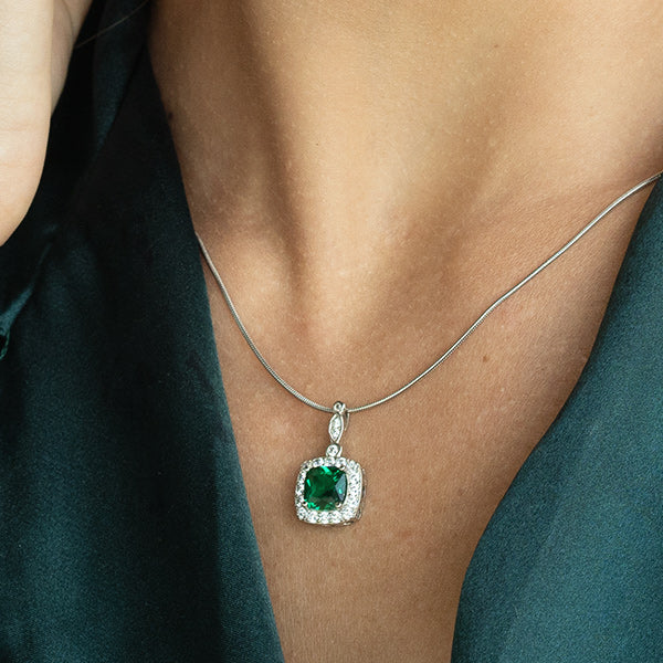 Enchanted Emerald™ Pendant — 18K White Gold | Diamond Accent